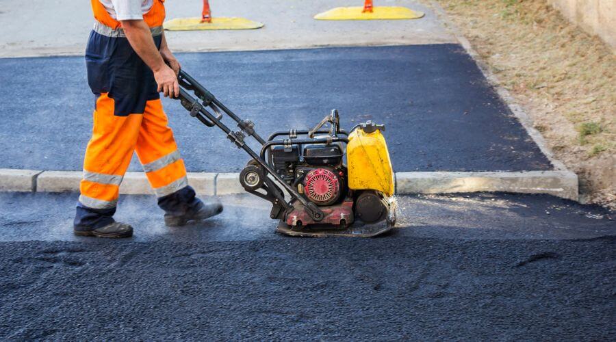 Professional gutter cleaning in Webster, MN